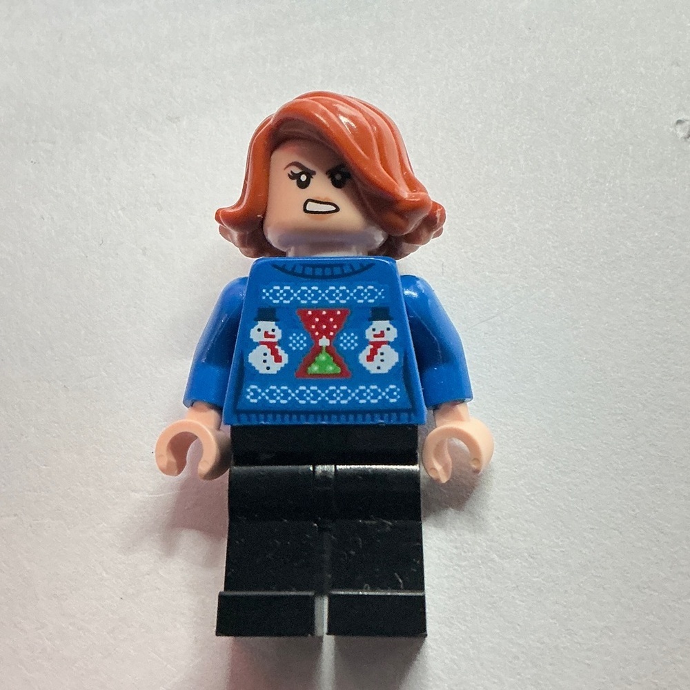 LEGO Marvel Super Heroes Minifigure - Black Widow in Ugly Christmas Sweater